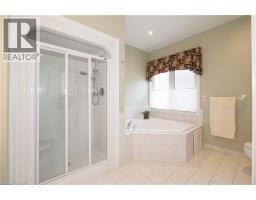 212 THE LIONS Gate - 22