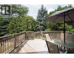 212 THE LIONS Gate - 46