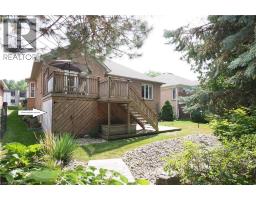 212 THE LIONS Gate - 47