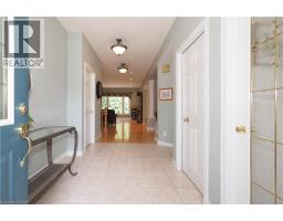 212 THE LIONS Gate - 5
