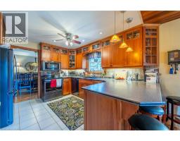 143 ST JAMES Street S - 9