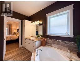 62 TAN Avenue - 24