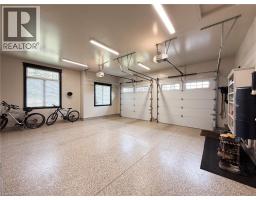 62 TAN Avenue - 38