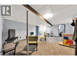 226 CARLUKE Road E - 27