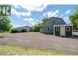 226 CARLUKE Road E - 40