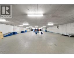 226 CARLUKE Road E - 45