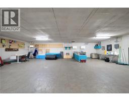 226 CARLUKE Road E - 48