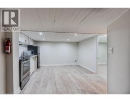 6 SUSSEX Avenue - 11