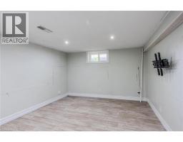 6 SUSSEX Avenue - 12