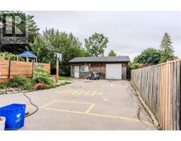 6 SUSSEX Avenue - 16