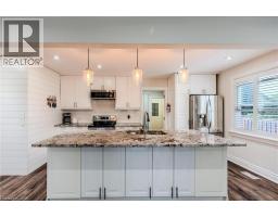 6 SUSSEX Avenue - 4