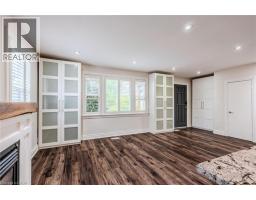 6 SUSSEX Avenue - 6