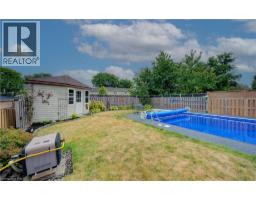 12 MCCABE Court - 45