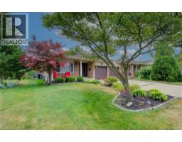 12 MCCABE Court - 5