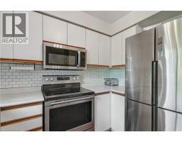 56 CANROBERT Street - 13