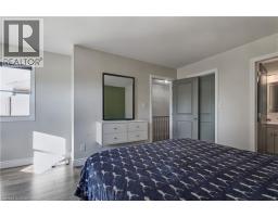 56 CANROBERT Street - 23