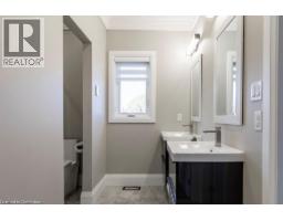 187 SUNNYRIDGE Road - 33