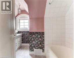 542 WILLIAM Street - 20