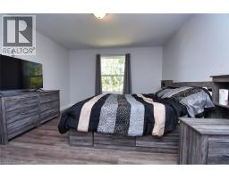 1364 THOMPSON Road E - 17