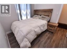 1364 THOMPSON Road E - 25