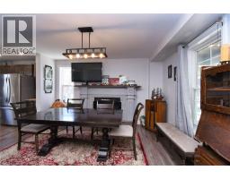 1364 THOMPSON Road E - 7