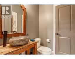 1068 WESTOVER Road - 18