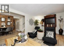279 SANDOWNE Drive UnitNo. 21 - 16