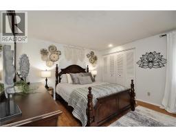 279 SANDOWNE Drive UnitNo. 21 - 19