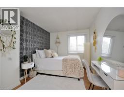 279 SANDOWNE Drive UnitNo. 21 - 24