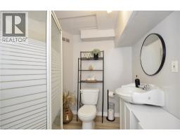 279 SANDOWNE Drive UnitNo. 21 - 29