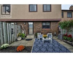 279 SANDOWNE Drive UnitNo. 21 - 5