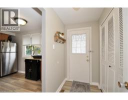 279 SANDOWNE Drive UnitNo. 21 - 6