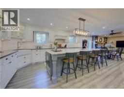 364 STANLEY Street - 6