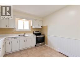 167 VANCOUVER Street - 8