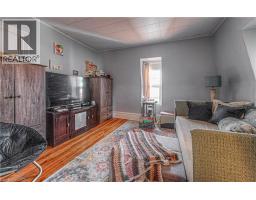 156 GRAND Avenue S - 15