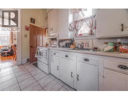 156 GRAND Avenue S - 27