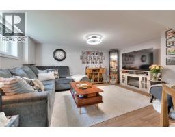6 ERB Street - 25