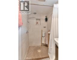 6 ERB Street - 29
