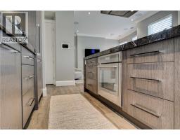 155 CAROLINE Street S UnitNo. TH10 - 15