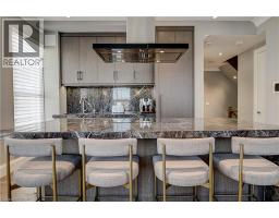 155 CAROLINE Street S UnitNo. TH10 - 16