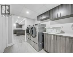 67 WESTBURY Crescent - 21