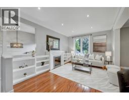 67 WESTBURY Crescent - 5