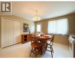 26 LINGWOOD Drive - 12