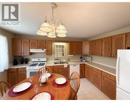 26 LINGWOOD Drive - 14