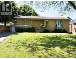 26 LINGWOOD Drive - 2