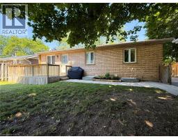 26 LINGWOOD Drive - 36
