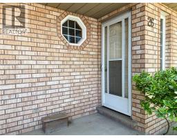 26 LINGWOOD Drive - 5