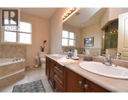 321 BRAITHWAITE Avenue - 29