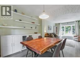 56 JOHN Street W - 11