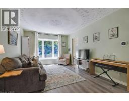 56 JOHN Street W - 14